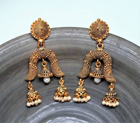 Antique Gold tone Earring